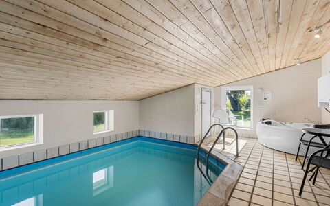 Maylin - 350M from the Sea: Landgoed, Schaduw, Oprit, Boerderij