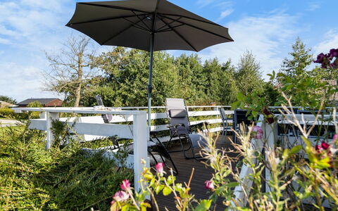 Maylin - 350M from the Sea: Landgoed, Schaduw, Oprit, Boerderij