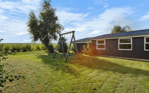 Maylin - 350M from the Sea: Landgoed, Schaduw, Oprit, Boerderij