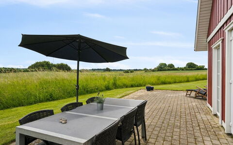 Sakari - 375M from the Sea: Huis, Dak, Huis, Verblijf, Struik, Groundcover, Landgoed, Boerderij, Siding, Garden Gebouwen