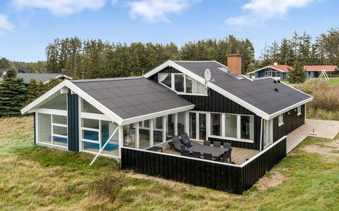 Caya - 750M from the Sea: Landgoed, Schaduw, Oprit, Boerderij