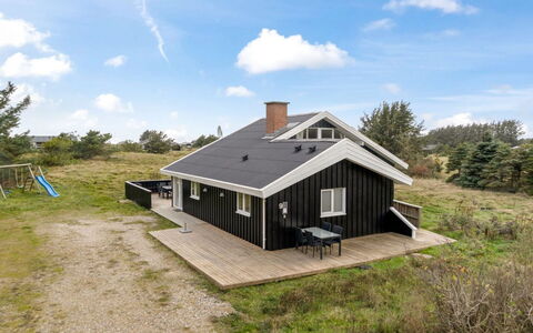 Caya - 750M from the Sea: Landgoed, Schaduw, Oprit, Boerderij