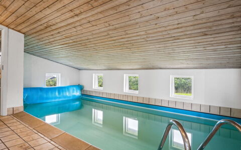 Nelina - 300M from the Sea: Zwembad, Boerderij, Landgoed, Villa, Toevlucht, Hacienda, Eco Hotel, Backyard