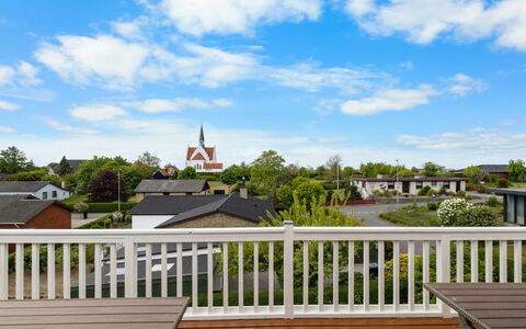 Romy - 450M from the Sea: Landgoed, Schaduw, Oprit, Boerderij