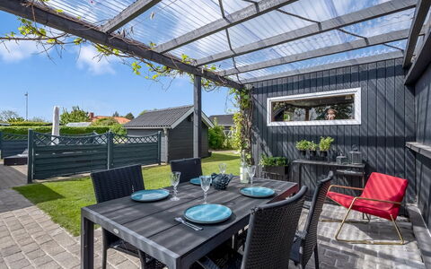 Nantje - 300M from the Sea: Samengesteld Materiaal, Schaduw, Dek, Tuin, Patio, Outdoor Structuur, Luifel, Werf, Buitenmeubels, Landscaping