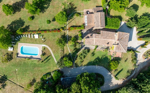 Montaione Country House Amarrante, Pool, Ac: Woongebied, Huis, Landschap, Landgoed, Landelijk Gebied, Verblijf, Zwembad, Gazon, Boerderij, Tuin