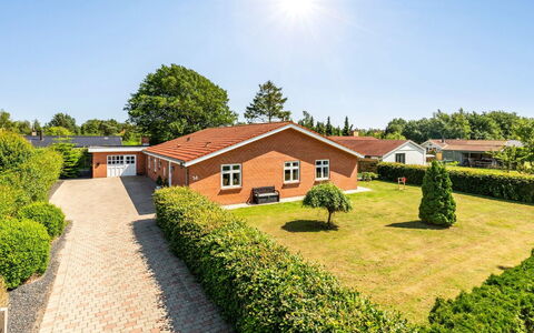 Kerttuli - 540M from the Sea: Appartement, Condominium, Landgoed, Balkon, Villa, Hotel