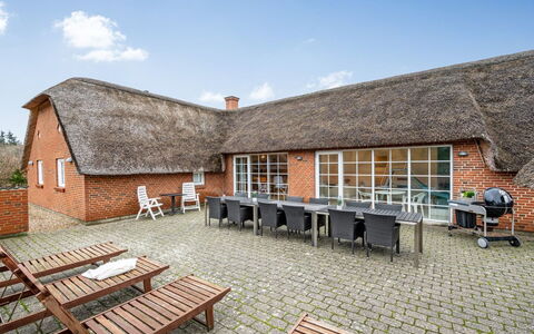 Aagot - 1.7Km from the Sea: Huis, Dak, Huis, Verblijf, Schuur, Garden Gebouwen, Siding, Werf, Blokhut, Hut