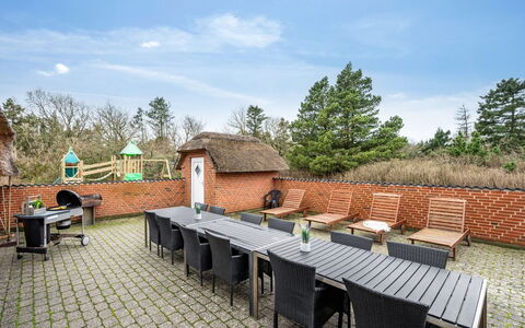 Aagot - 1.7Km from the Sea: Huis, Dak, Huis, Verblijf, Schuur, Garden Gebouwen, Siding, Werf, Blokhut, Hut