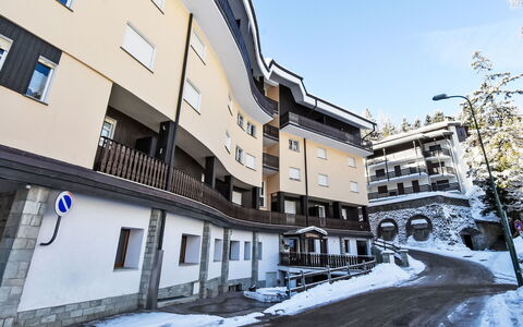 Madeski Apartment: Architectuur, Appartement, Balkon, Winter, Freezing, Hotel