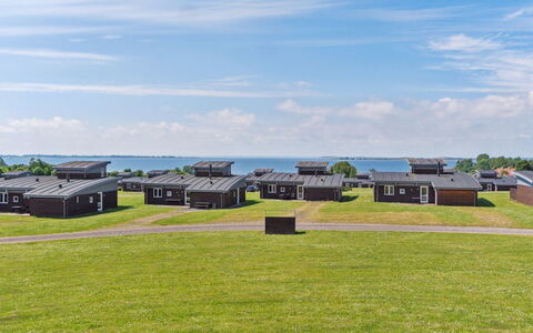 Gudbrand - 500M from the Sea: Landgoed, Schaduw, Oprit, Boerderij