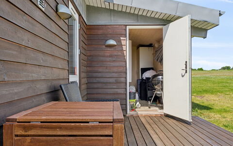 Gudbrand - 500M from the Sea: Landgoed, Schaduw, Oprit, Boerderij