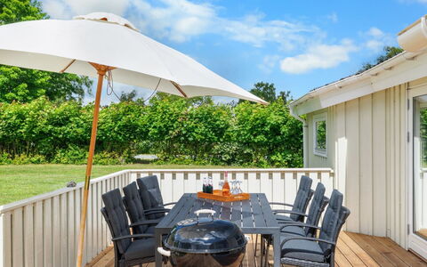 Sofus - 275M from the Sea: Landgoed, Schaduw, Oprit, Boerderij