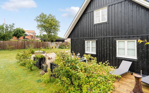 Brune - 330M from the Sea: Landgoed, Schaduw, Oprit, Boerderij