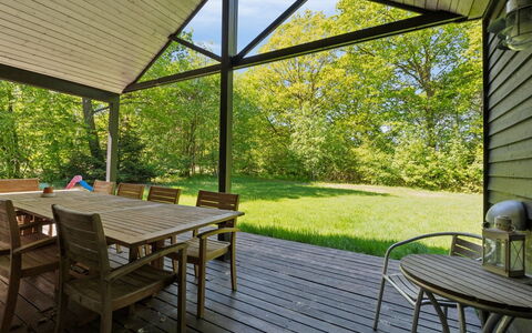 Tomine - from the Sea: Hout, Veranda, Schaduw, Dek, Hardwood, Tuin, Garden Gebouwen, Verblijf, Plank, Outdoor Structuur
