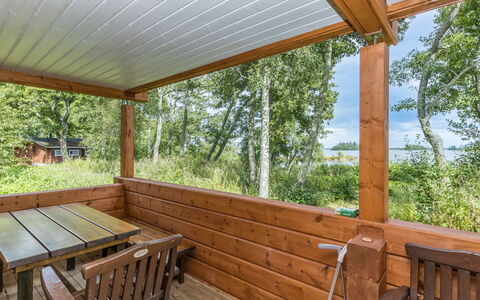 Anttoora 7: Hout, Veranda, Plafond, Beits, Flooring, Hardwood, Verdieping, Dek, Plank, Houten Vloer