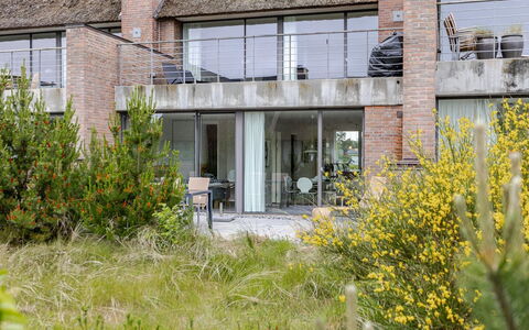 Øgoti - 500M from the Sea: Landgoed, Schaduw, Oprit, Boerderij