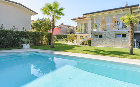 Villa Fiumetto: Zwembad, Woongebied, Huis, Toevlucht, Huis, Landgoed, Eco Hotel, Hacienda, Villa, Vrije Tijd