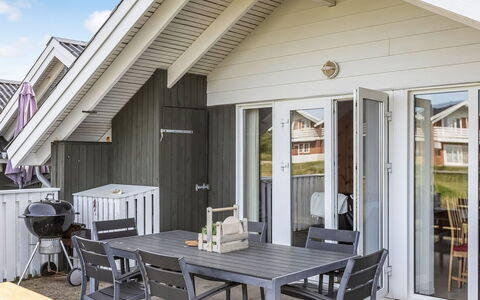 Reinhold - 1.9Km from the Sea: Landgoed, Schaduw, Oprit, Boerderij