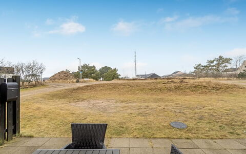 Etly - 246M from the Sea: Hout, Huis, Veranda, Dek, Hardwood, Dak, Beits, Houten Vloer, Eco Hotel