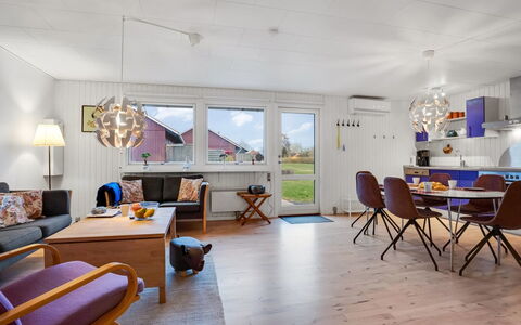 Arise - 700M from the Sea: Landgoed, Schaduw, Oprit, Boerderij