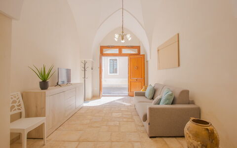 Casa Ettore: Flooring, Verdieping, Interieur Ontwerp, Plafond, Kamer, Houten Vloer, Woonkamer, Tegel, Beits