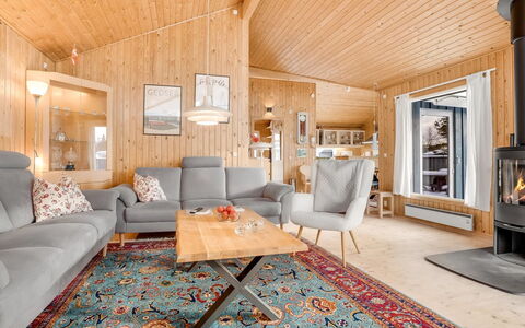 Kaija - 100M from the Sea: Huis, Verblijf, Veranda, Siding, Boerderij, Outdoor Structuur