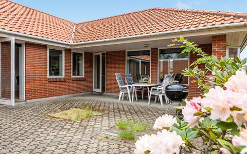 Srebra - 420M from the Sea: Recreatie, Reclame, Park, Banner, Teken, Pad