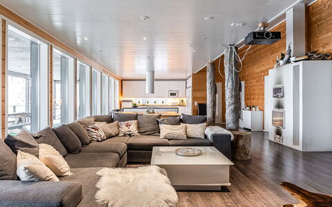 Ellivuori West 1: Meubilair, Interieur Ontwerp, Flooring, Bankstel, Hout, Verdieping, Plafond, Woonkamer, Houten Vloer, Verlichting