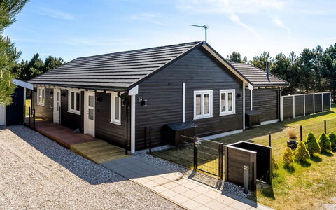 Amdi - 1.3Km from the Sea: Dak, Huis, Woongebied, Huis, Landgoed, Verblijf, Ontwerp
