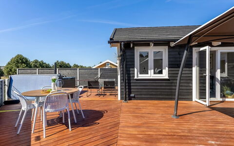 Amdi - 1.3Km from the Sea: Dak, Huis, Woongebied, Huis, Landgoed, Verblijf, Ontwerp