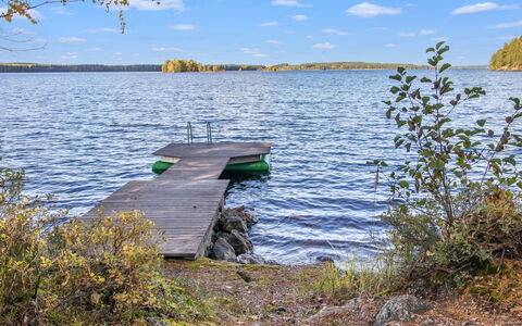 Pirkonlahti: Blauw, Water, Watervoorraden, Zwemwater, Natuurlijk Landschap, Bank, Waterweg, Kust En Oceanic Landvormen, Meer, Kust