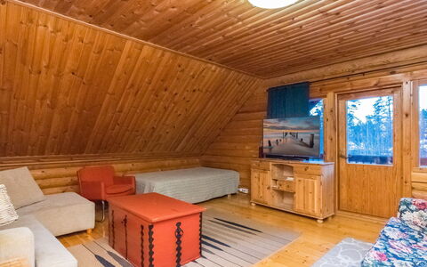 Kaivoskartano: Meubilair, Interieur Ontwerp, Flooring, Verdieping, Tafel, Plafond, Keuken En Eettafel, Verlichting, Stoel, Huis