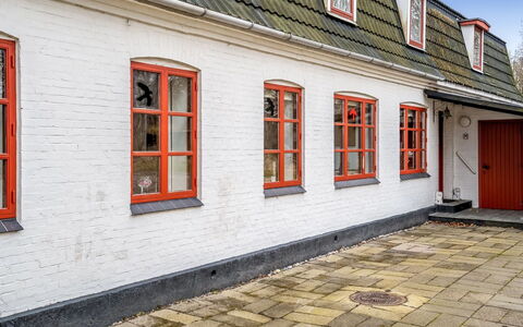 Eva - 9Km to the Fjord: Huis, Dak, Huis, Verblijf, Struik, Groundcover, Landgoed, Boerderij, Siding, Garden Gebouwen