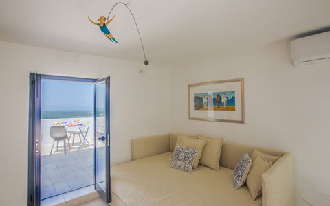 Casa Bolero: Meubilair, Appartement, Verdieping, Schaduw, Hotel, Stoel, Hardwood, Villa, Balkon, Hoofdkussen