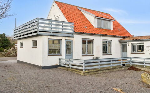 Elsabeth - 50M from the Sea: Landgoed, Schaduw, Oprit, Boerderij