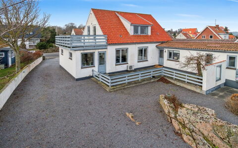 Elsabeth - 50M from the Sea: Landgoed, Schaduw, Oprit, Boerderij