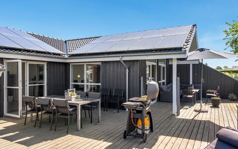 Delko - 650M from the Sea: Appartement, Condominium, Landgoed, Balkon, Villa, Hotel
