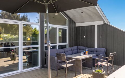 Delko - 650M from the Sea: Appartement, Condominium, Landgoed, Balkon, Villa, Hotel