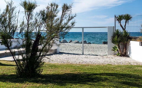 Cala Marina: Blauw, Zwemwater, Kust, Zee, Strand, Kust En Oceanic Landvormen, Kust, Oceaan, Schaduw, Tropen