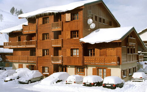 Alpina Lodge: Sneeuw, Huis, Woongebied, Huis, Winter, Freezing, Menselijke Nederzetting, Verblijf, Appartement, Dorp