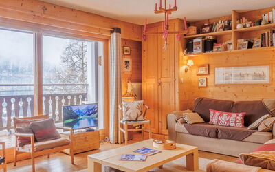 Neige et Soleil 12 105.1: Meubilair, Interieur Ontwerp, Hout, Plafond, Kamer, Flooring, Verdieping, Huis, Woonkamer, Appartement