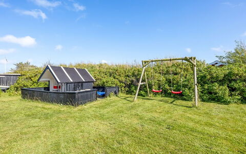 Erblin - 400M from the Sea: Landgoed, Schaduw, Oprit, Boerderij