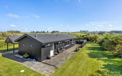 Erblin - 400M from the Sea