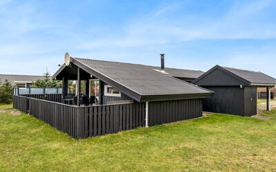 Erblin - 400M from the Sea