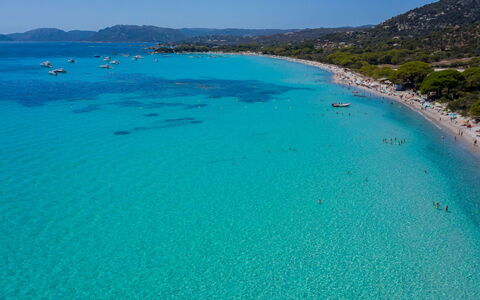 Villa Capicciola: Blauw, Water, Zwemwater, Zee, Kust, Kust En Oceanic Landvormen, Strand, Oceaan, Kust, Baai