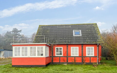 Hakon - 40M from the Sea