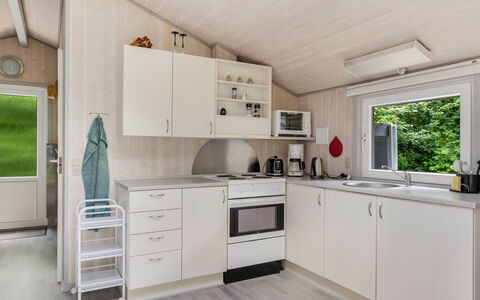 Gorica - 30Km from the Sea: Keuken, Toestel Van De Keuken, Interieur Ontwerp, Major Appliance, Plafond, Huis, Countertop, Kamer, Huishoudapparatuur, Loodgieterswerkinrichting