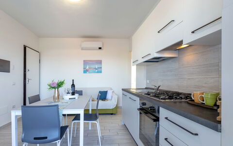 Vista Blu: Appartement, Boot, Watercraft, Jachthaven, Condominium, Balkon, Haven, Haven, Hotel, Boten En Varen - Materialen En Benodigdheden