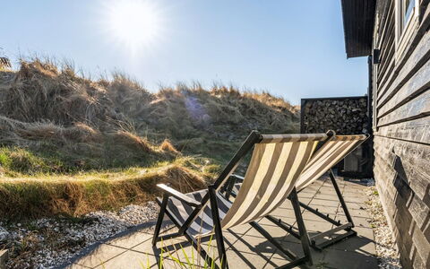 Alrike - 200M from the Sea: Landgoed, Schaduw, Oprit, Boerderij